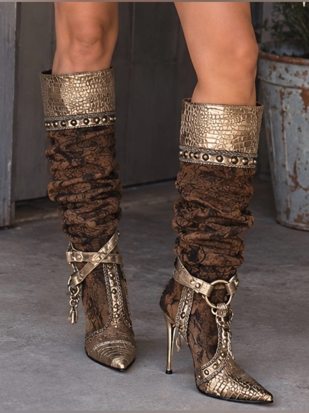 Vintage Y2K Wild Rose Brown & Gold Snakeskin Print Boots